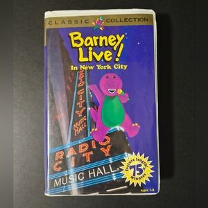 Barney Live! IN NEW YORK CITY 1994 Canadian Clamshell VHS Tape
